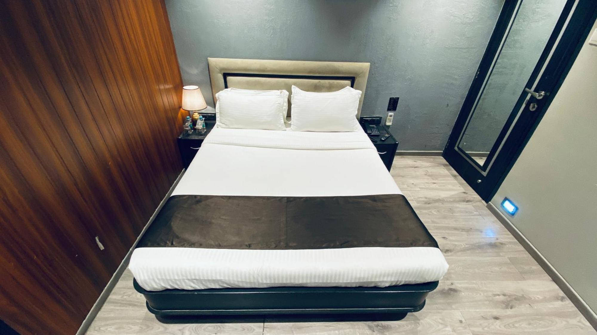 Hotel Gulf Mumbai- The Boutique Colaba